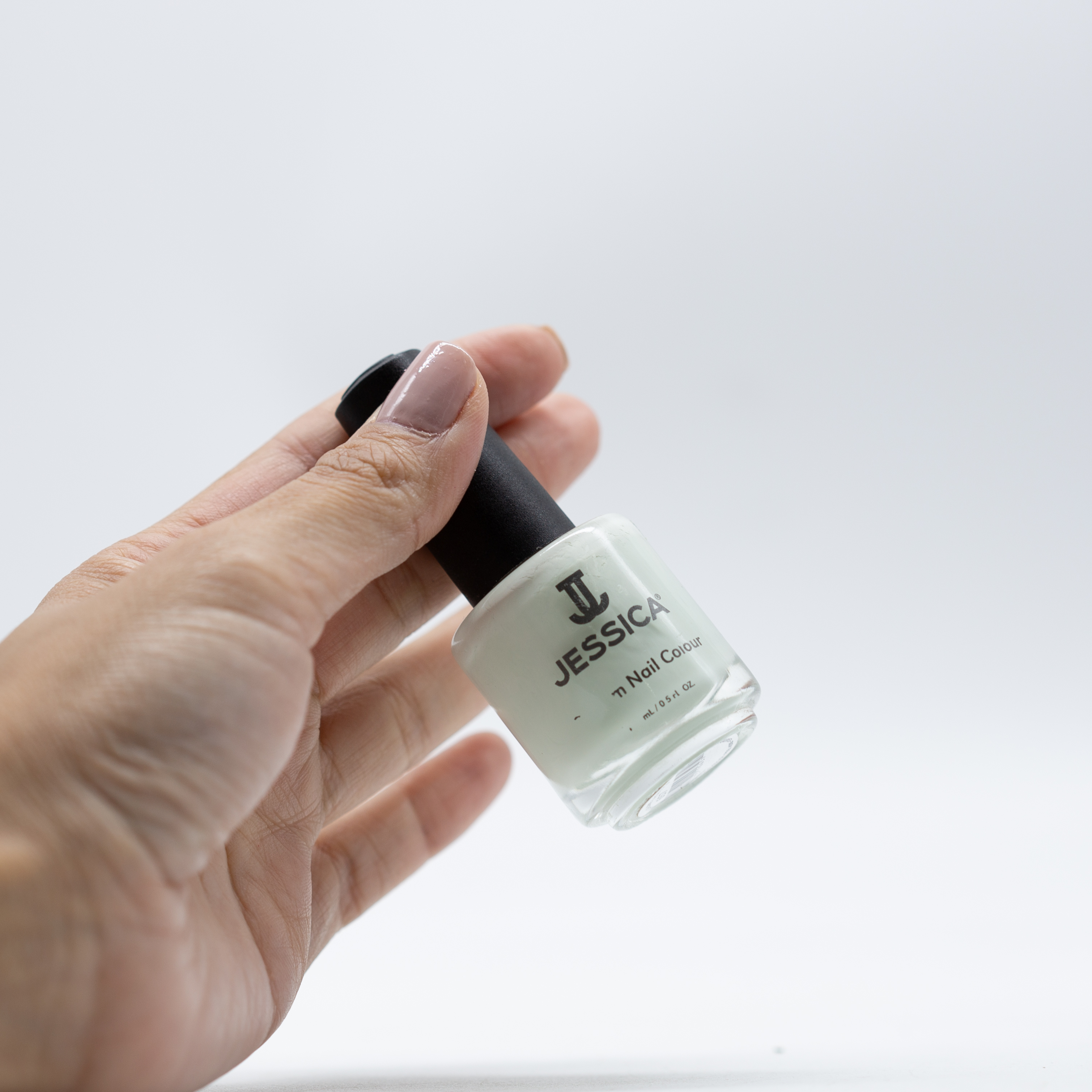 ESMALTE CNC 657