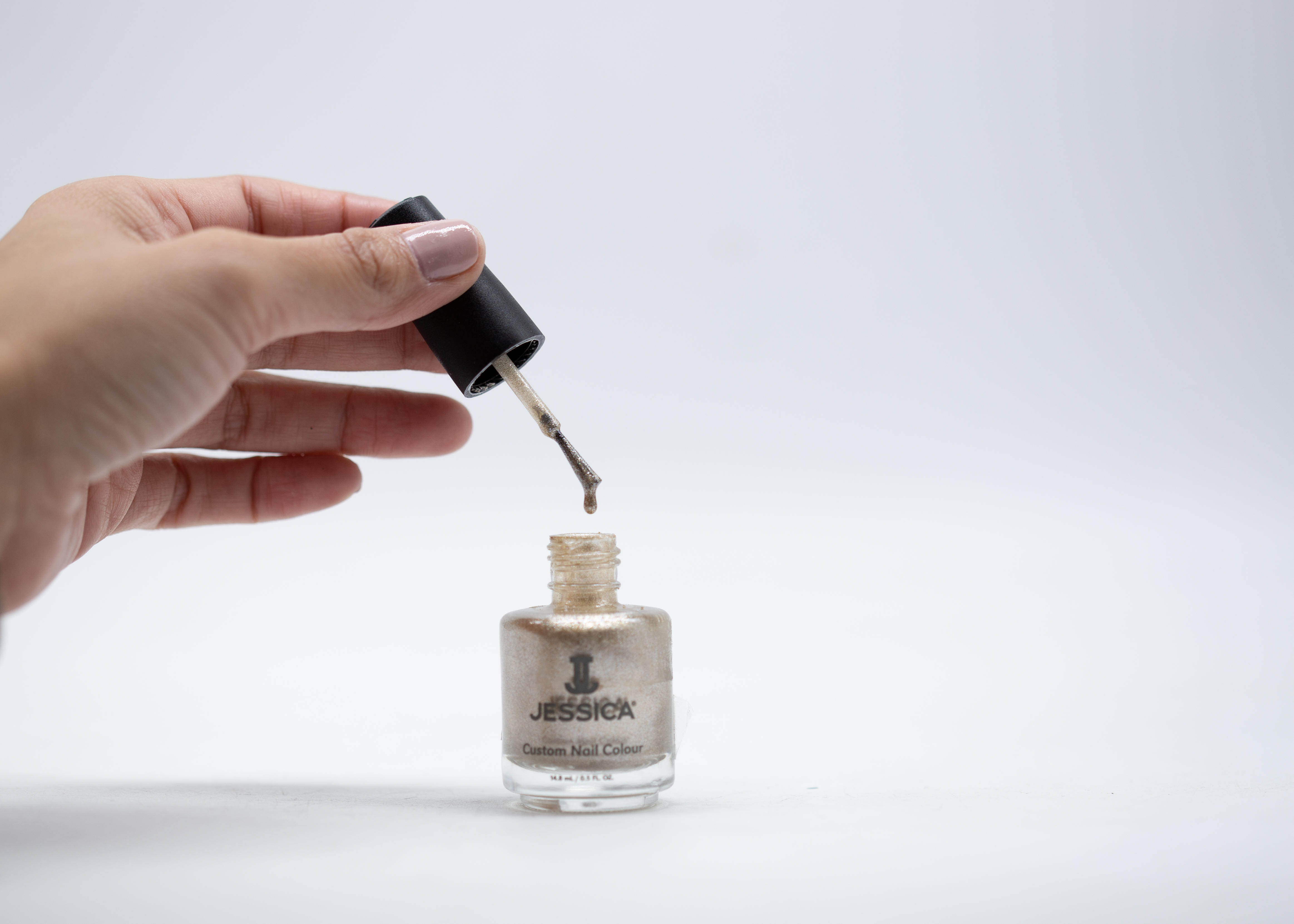 ESMALTE CNC 738